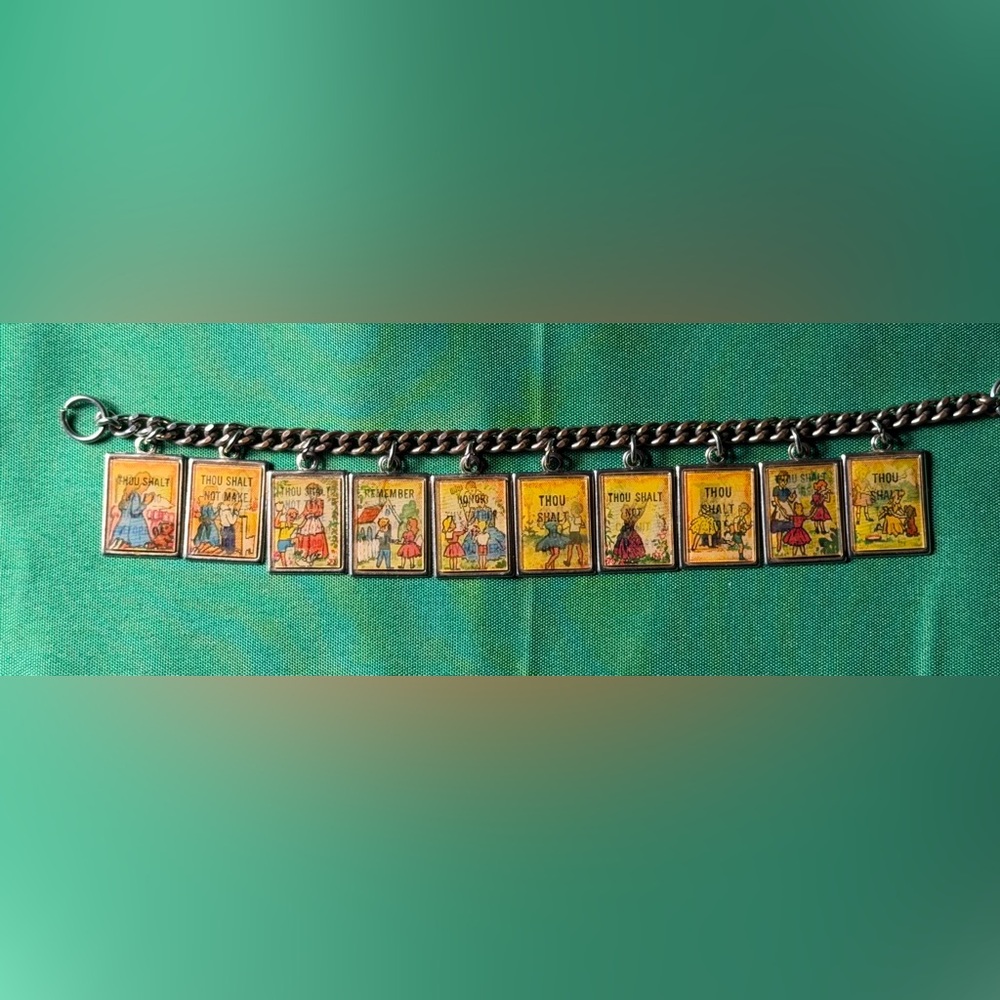 Vintage bracelet - 10 Commandments hologram
